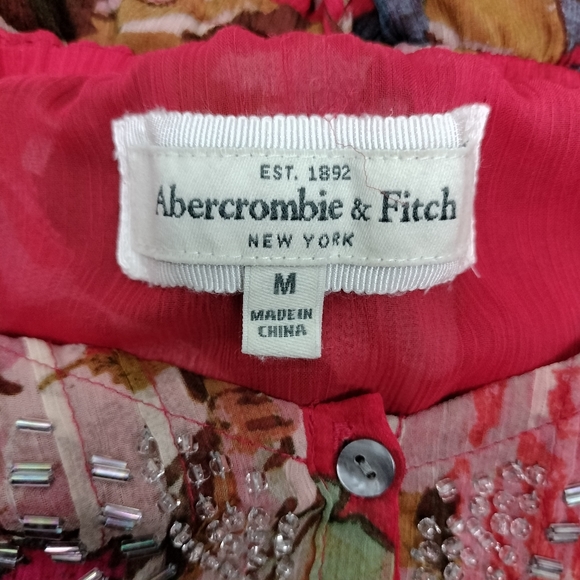 NWOT Abercrombie & Fitch Beaded Floral Peplum Braided Racerback Blouse Sz. M - Picture 10 of 11